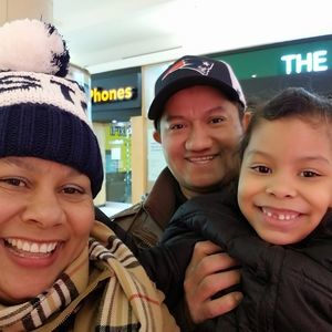 Meet your Posher, Claudia